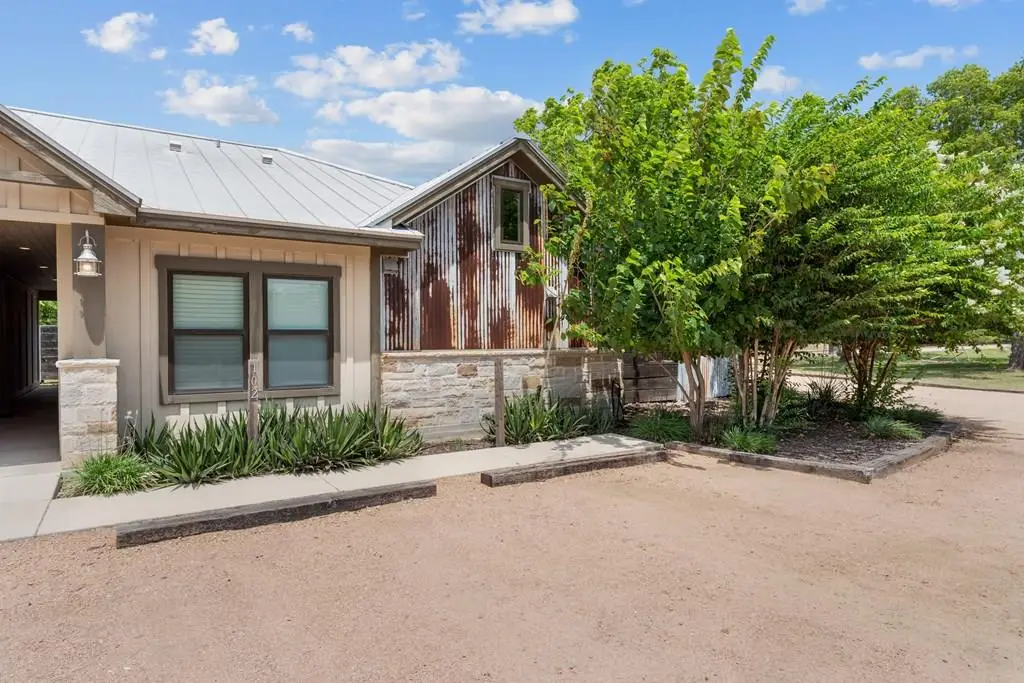 807 Highway St #101, Fredericksburg, TX 78624 - #1