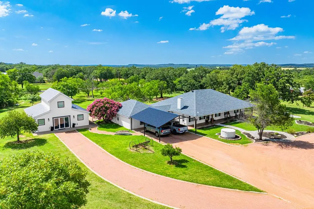 411 Emerald Loop, Fredericksburg, TX 78624 - #1