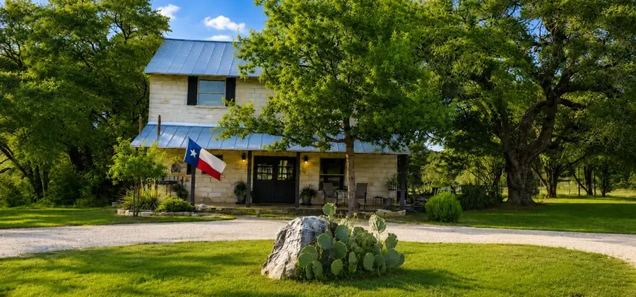 104 Fawn Court, Johnson City, TX 78636 - #2