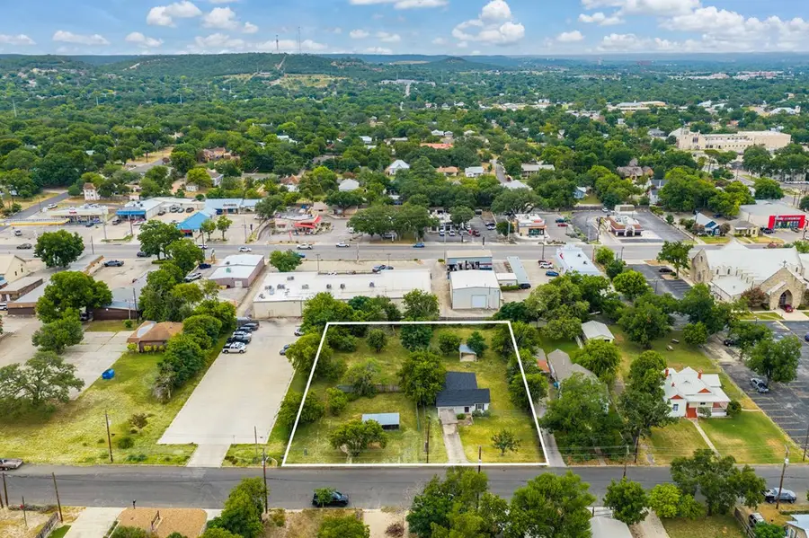 819 & 821 Clay St., Kerrville, TX 78028 - #3