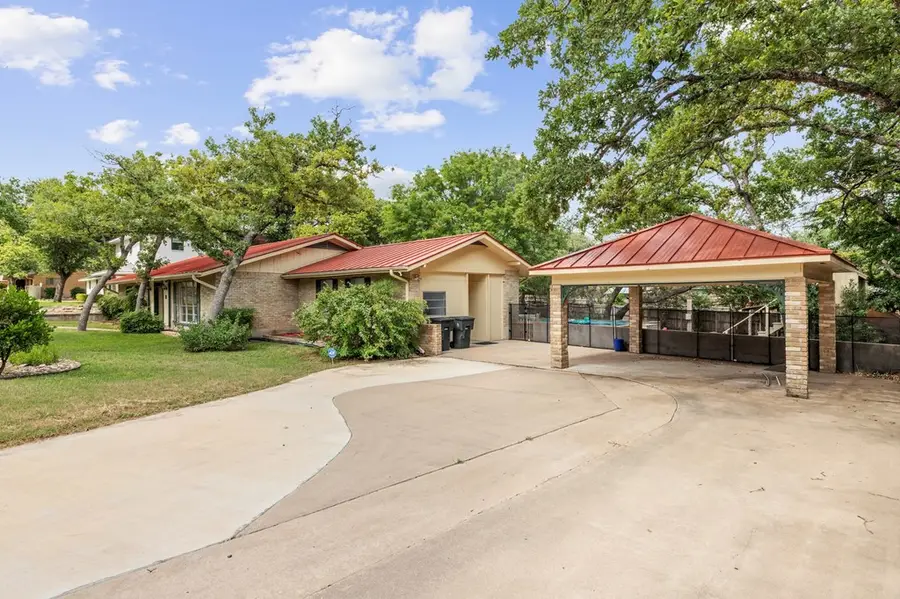 308 Tanglewood Dr, Fredericksburg, TX 78624 - #3