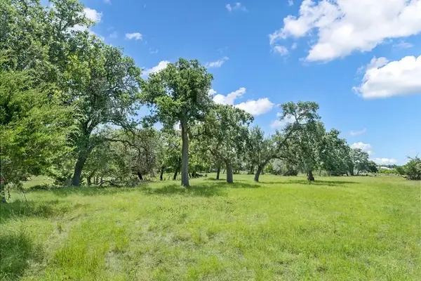 492 Inspiration Loop, Fredericksburg, TX 78624