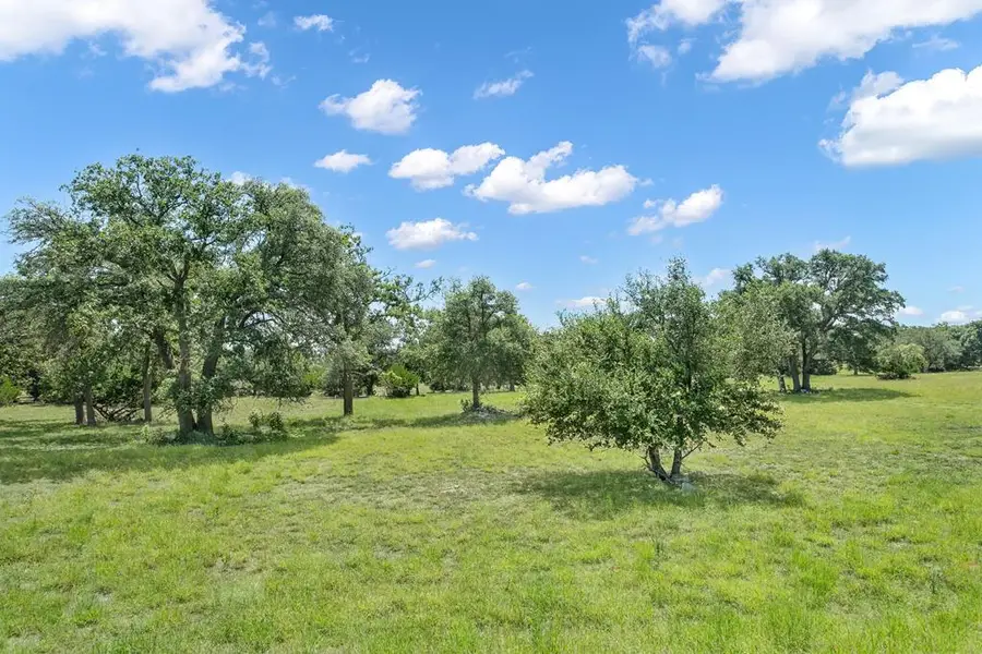 492 Inspiration Loop, Fredericksburg, TX 78624 - #2
