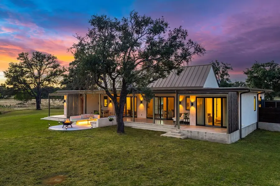 625 Triple Creek Rd, Fredericksburg, TX 78624 - #2