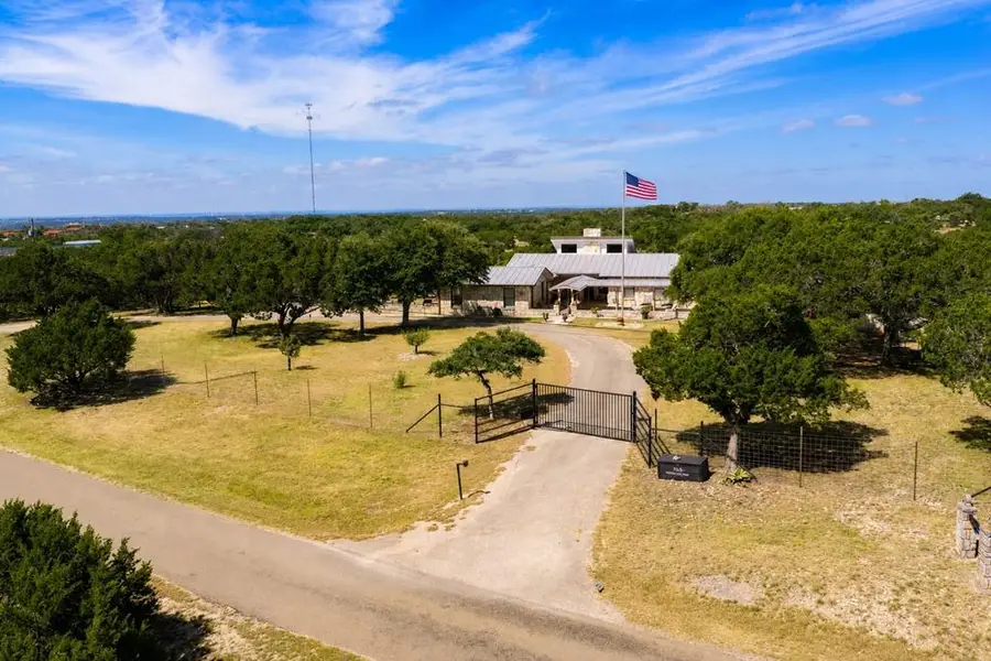 34 Canyon Ridge View, Kerrville, TX 78028 - #2