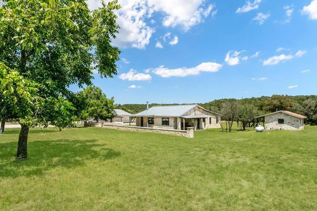 4995 Ranch Rd 648, Fredericksburg, TX 78624 - #1