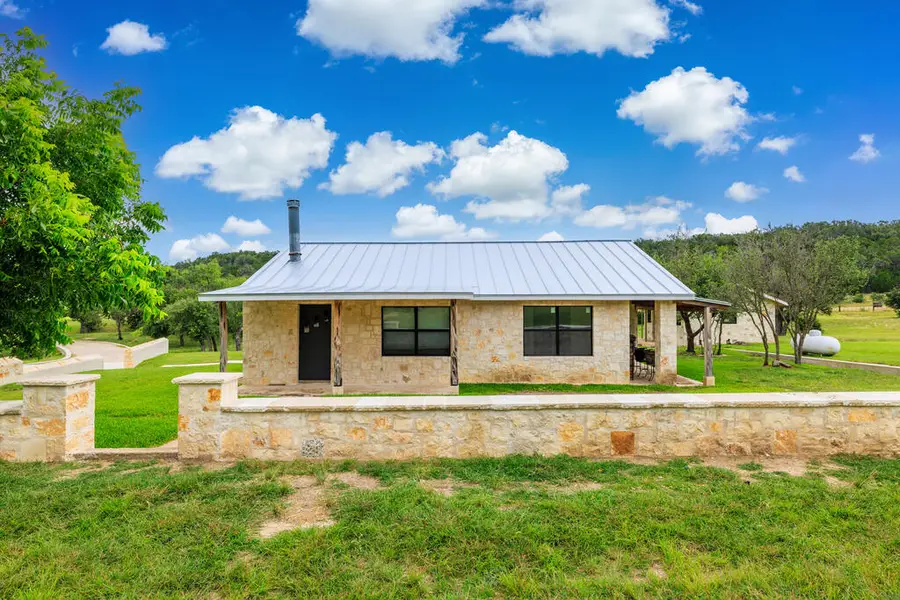 4995 Ranch Rd 648, Fredericksburg, TX 78624 - #3