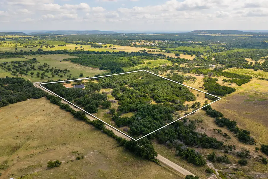 2662 Old Willow Rd, Fredericksburg, TX 78624 - #3