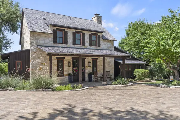 31 Riviera Cove, Fredericksburg, TX 78624