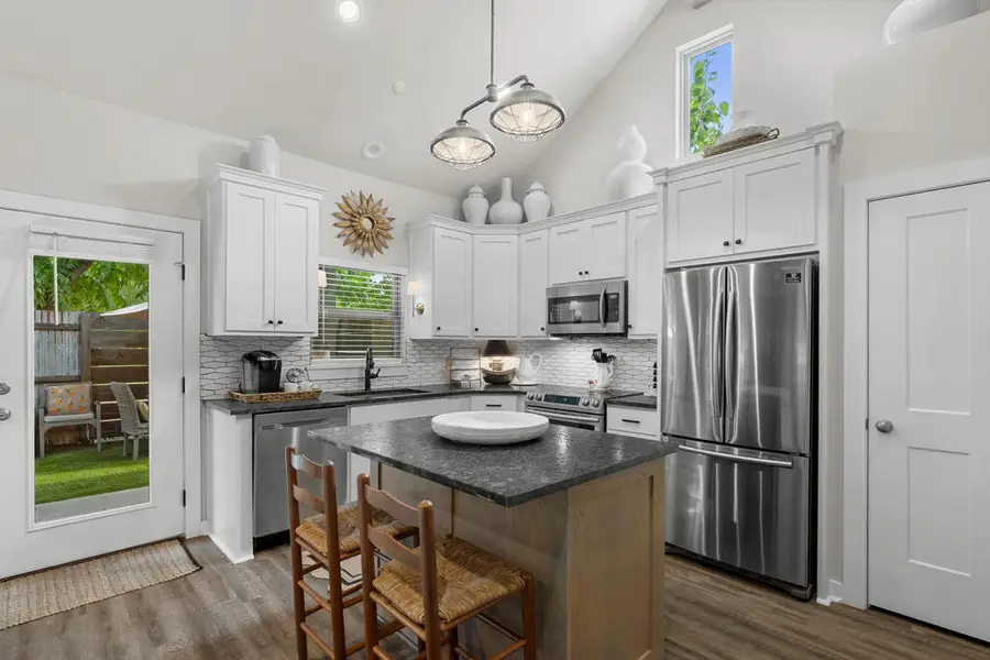 807 E Highway St #101, Fredericksburg, TX 78624 - #2