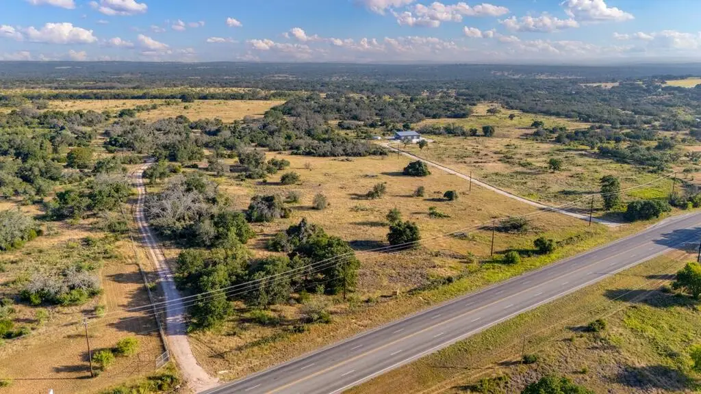 7994 W Us Hwy 290, Johnson City, TX 78636 - #1