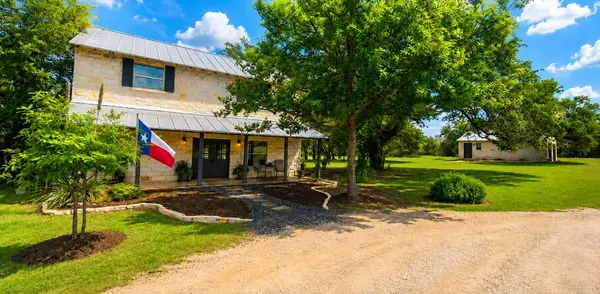 104 Fawn Court, Johnson City, TX 78636