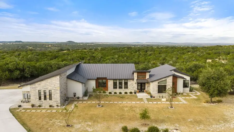 1306 Lipan Apache Run, Blanco, TX 78606 - #3