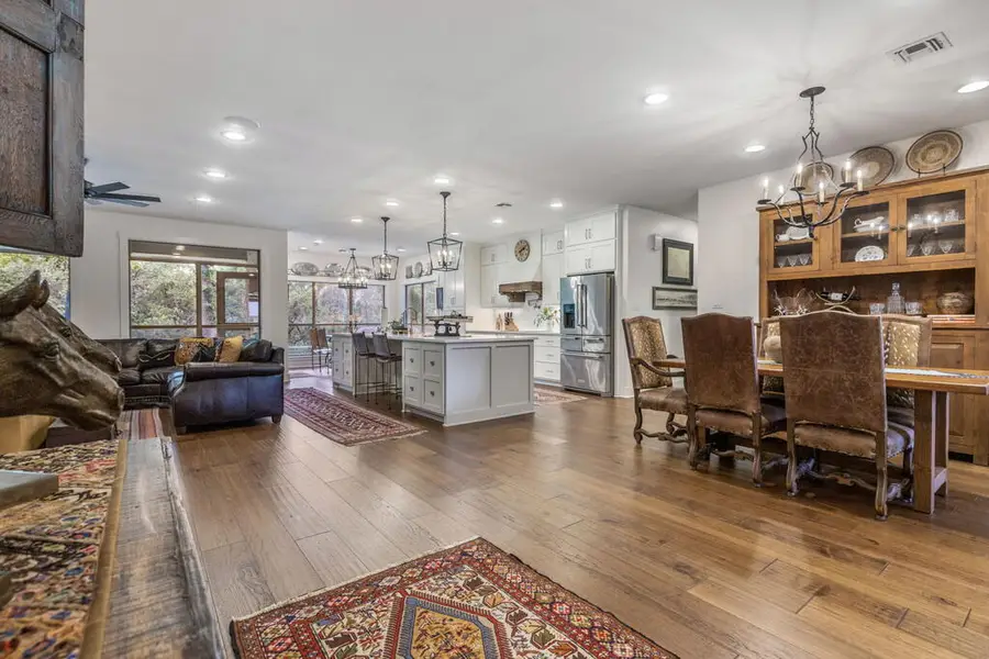 120 Tanglewood Dr, Fredericksburg, TX 78624 - #2