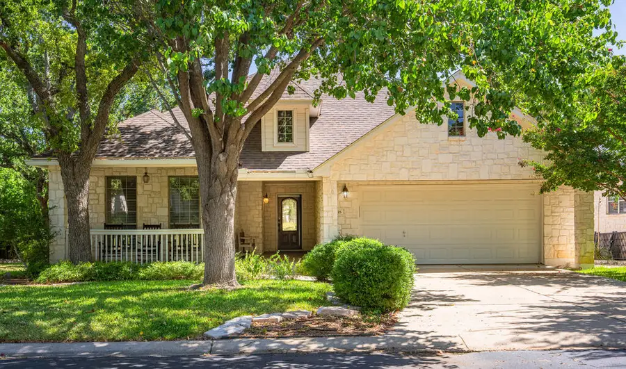 118 W Creekview Dr, Fredericksburg, TX 78624 - #2