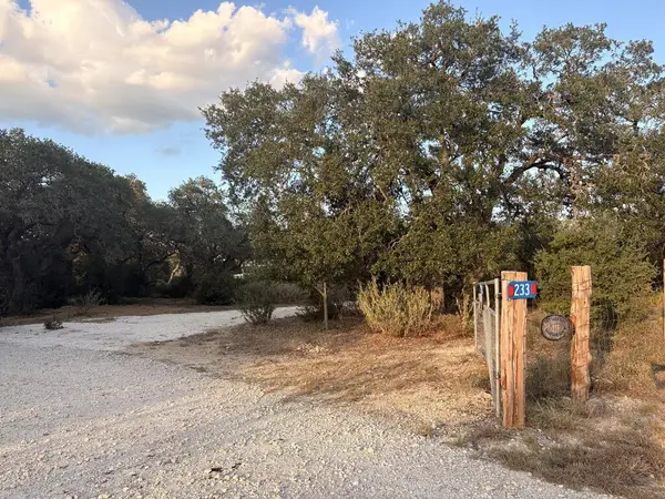 233 Rust Ranch Rust Ranch Rd., Blanco, TX 78606
