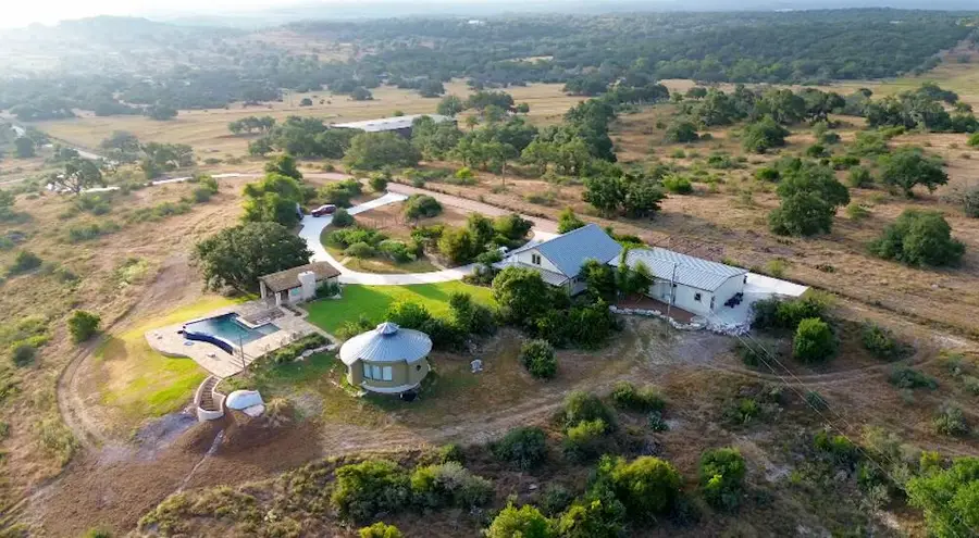 3212 Pfiester Rd, Fredericksburg, TX 78624 - #2