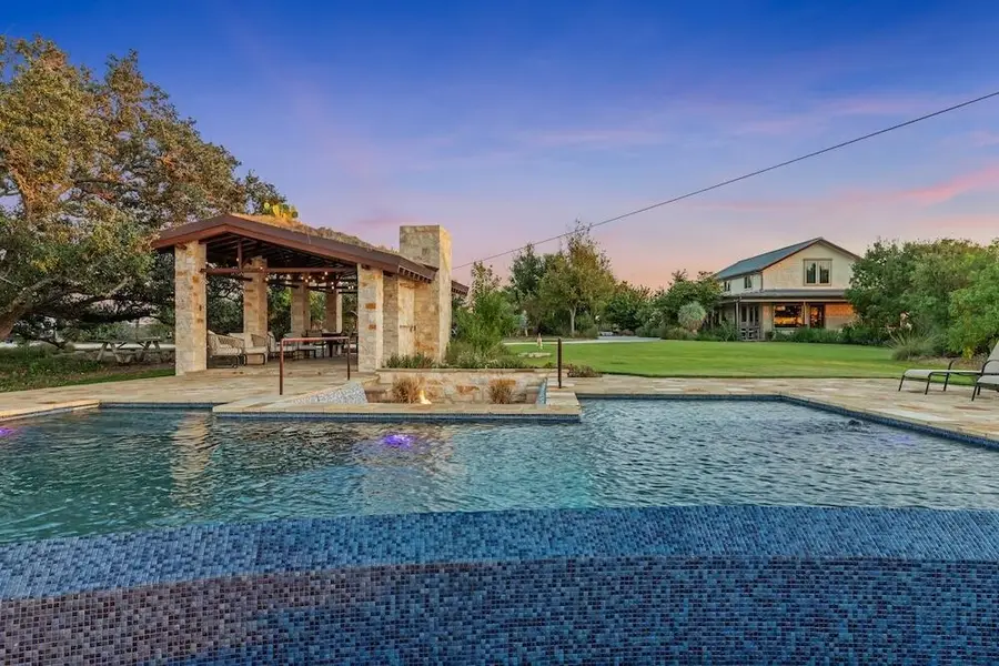 3212 Pfiester Rd, Fredericksburg, TX 78624 - #3