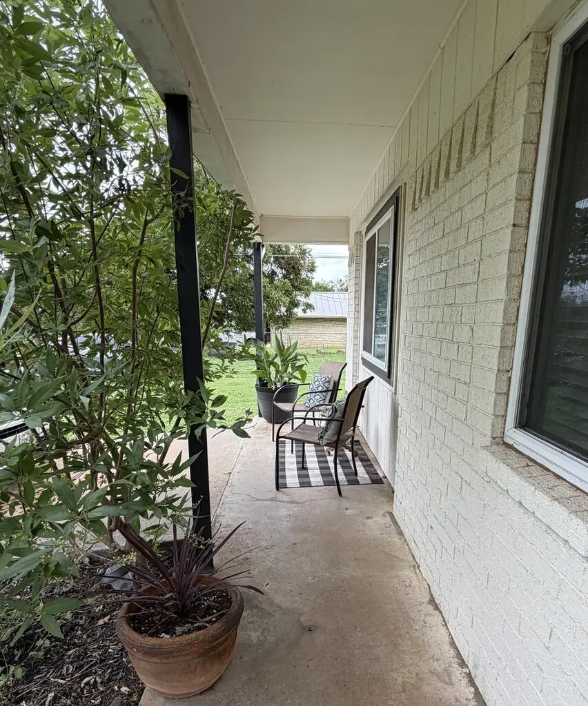 117 W College Ave, Mason, TX 76856 - #2