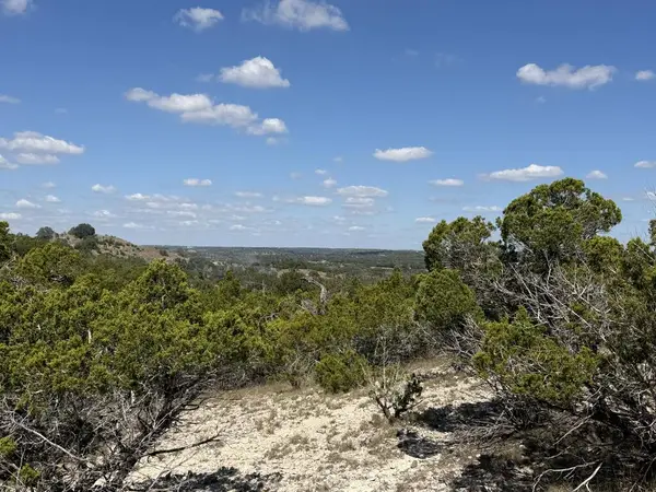 00 Royal Oaks Loop, Fredericksburg, TX 78624