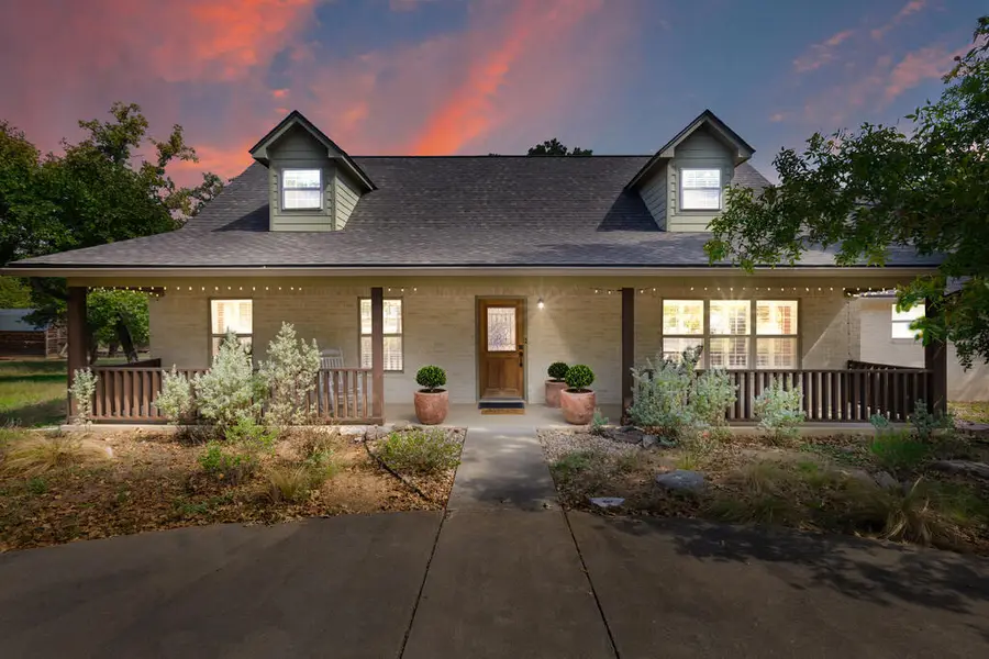 26 Oak Valley Dr, Fredericksburg, TX 78624 - #2