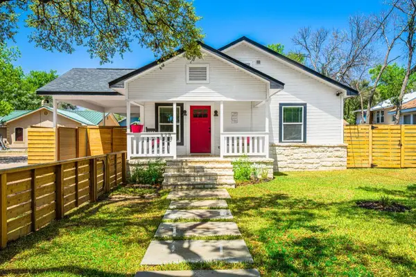 820 Tivy St., Kerrville, TX 78028