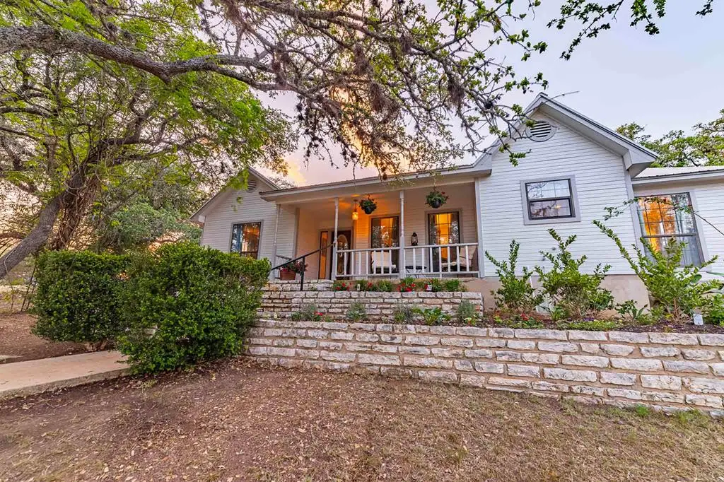 441 S Stonegate Dr., Johnson City, TX 78636 - Image #1