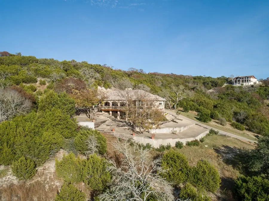 111 Mount Haven Dr, Kerrville, TX 78028 - #2