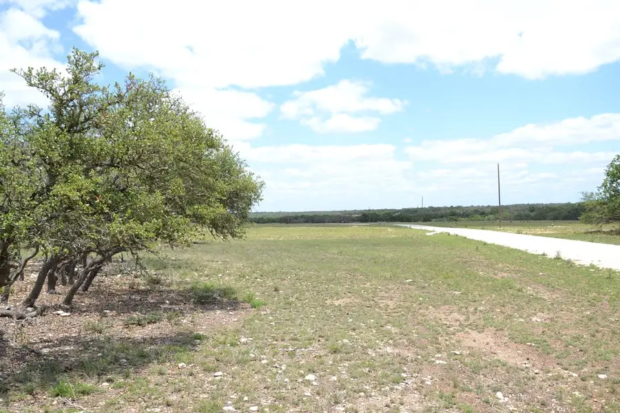 0 Roan Meadow Ln, Harper, TX 78631 - Image #2