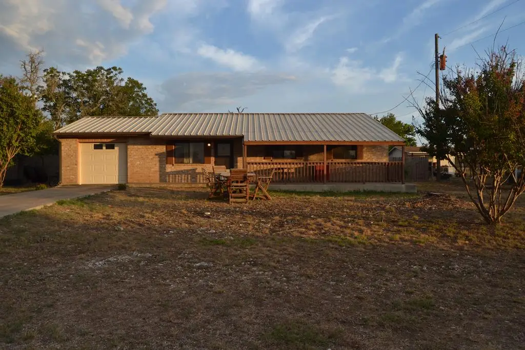 145 Quail Run, Harper, TX 78631 - Image #1
