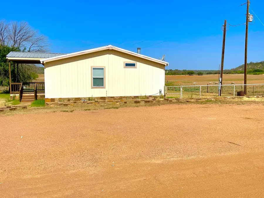 100 W Hungry Hollow, Mason West, TX 7686 - Image #3