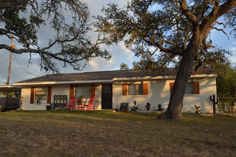 163 Quail Run, Harper, TX 78631 - Image #2