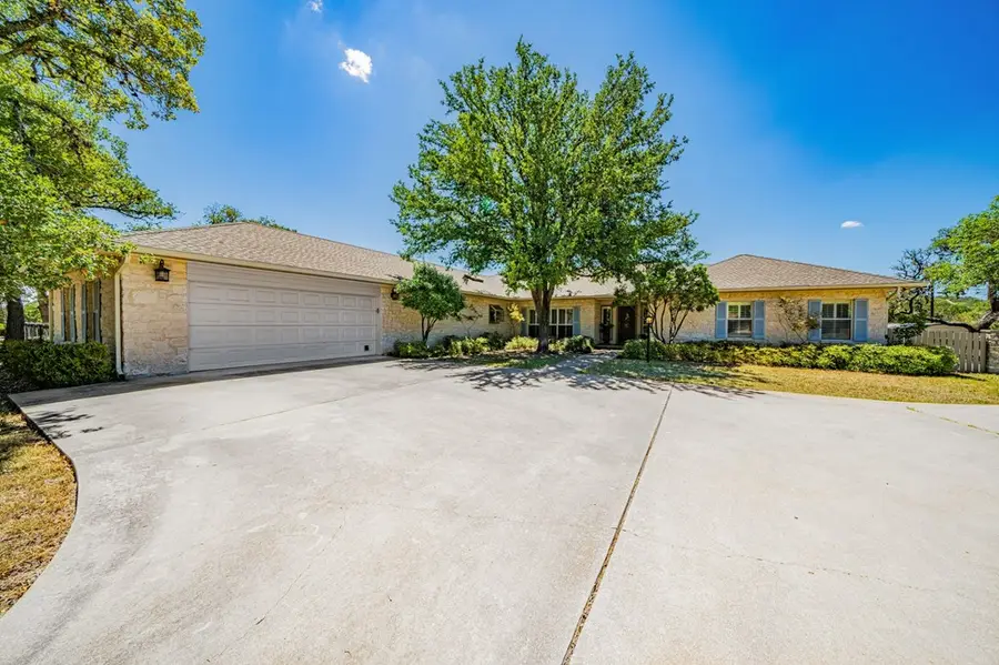 116 Windwood Rd, Kerrville, TX 78028 - #2