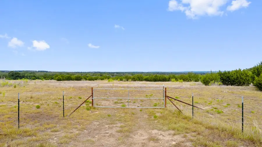 1746 Flat Creek Rd, Johnson City, TX 78636 - Image #2