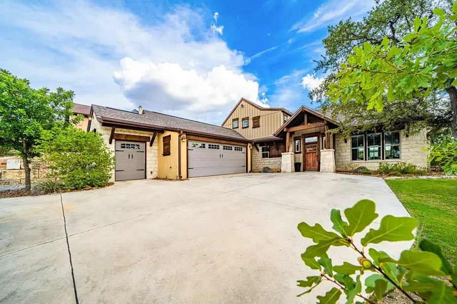 211 Castle Pines Dr., Kerrville, TX 78028 - Image #2