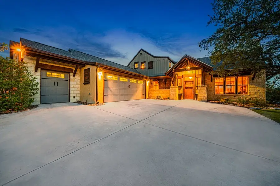 211 Castle Pines Dr., Kerrville, TX 78028 - Image #3