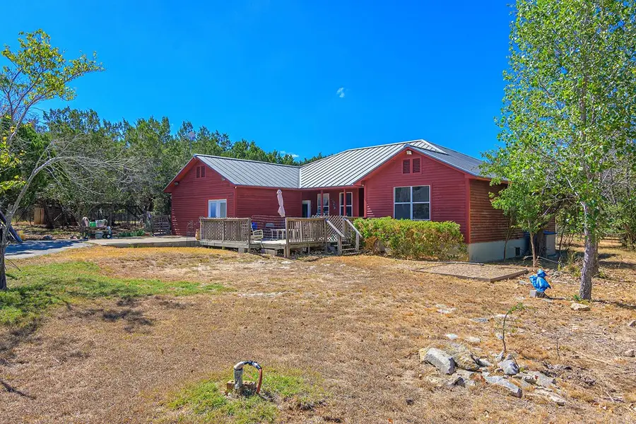 315 Ludlow Ln., Blanco, TX 78606 - #3