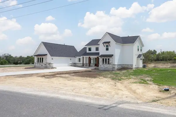 346 N John Price, Blanco, TX 78606