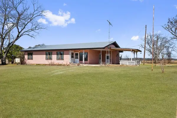 5692 Ranch Rd 1623, Blanco, TX 78606