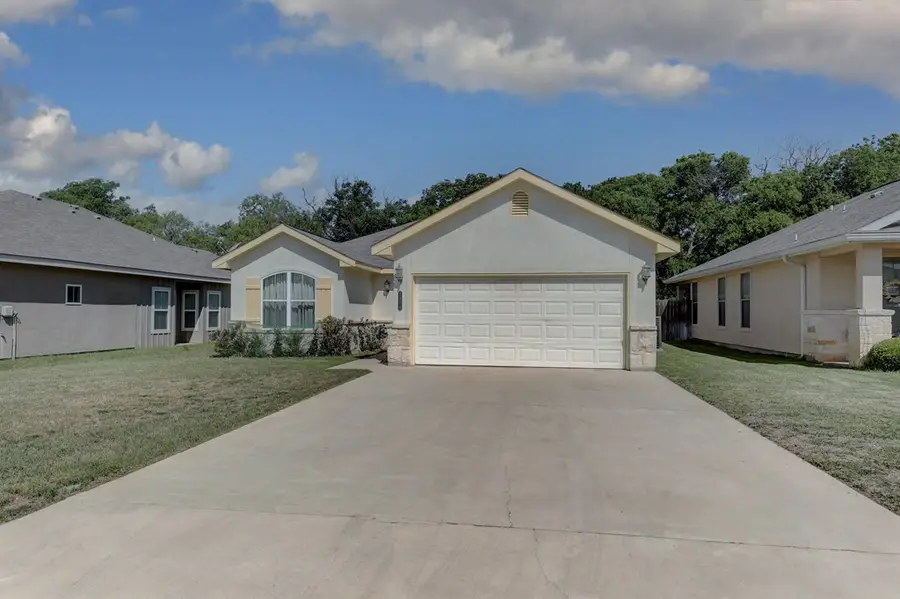 1904 N Weston Loop, Kerrville, TX 78028 - Image #2