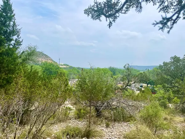 110 Bluebonnet, Junction, TX 76849