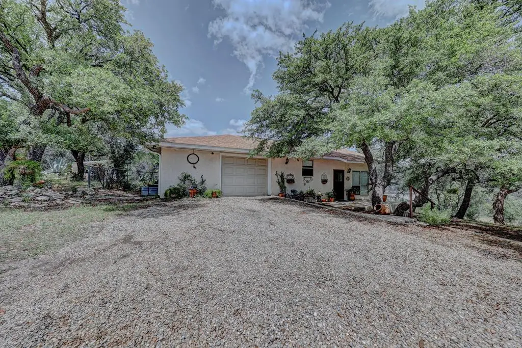 185 Cougar Park, Hunt, TX 78024 - #1