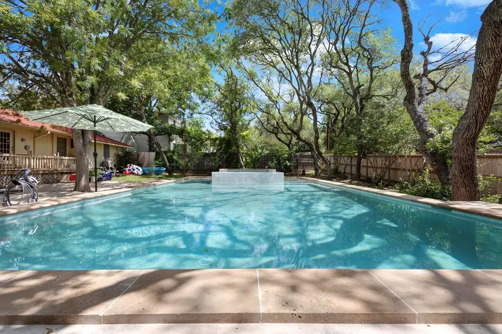 308 Tanglewood Dr, Fredericksburg, TX 78624 - Image #1