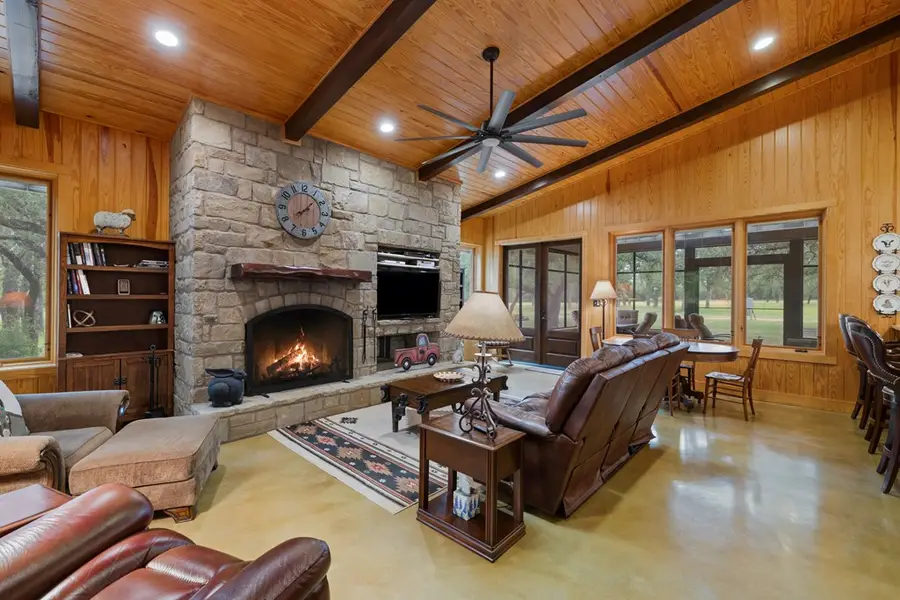 1241 Sandy Oaks Ranch Rd, Johnson City, TX 78636 - #2