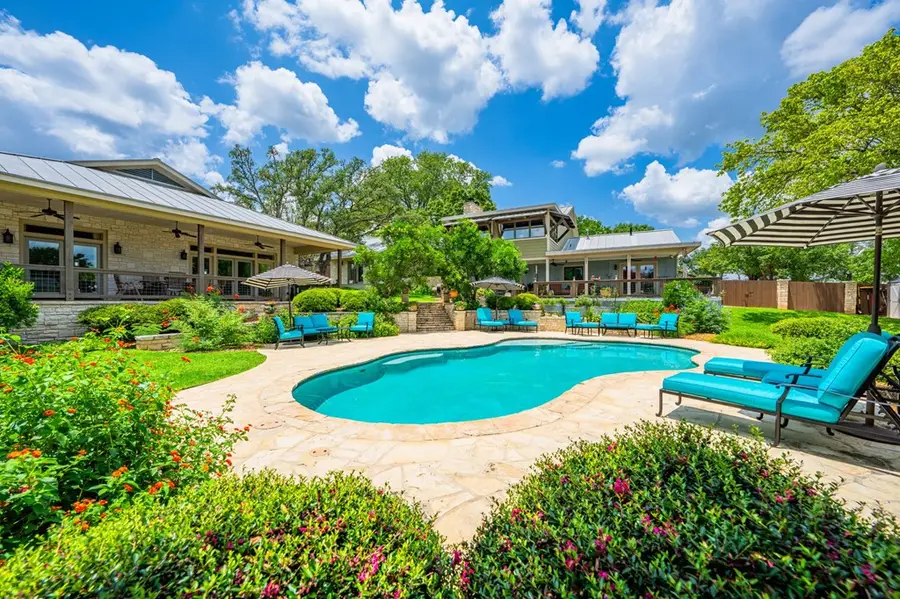 407 Spring Mill Dr., Kerrville, TX 78028 - Image #2