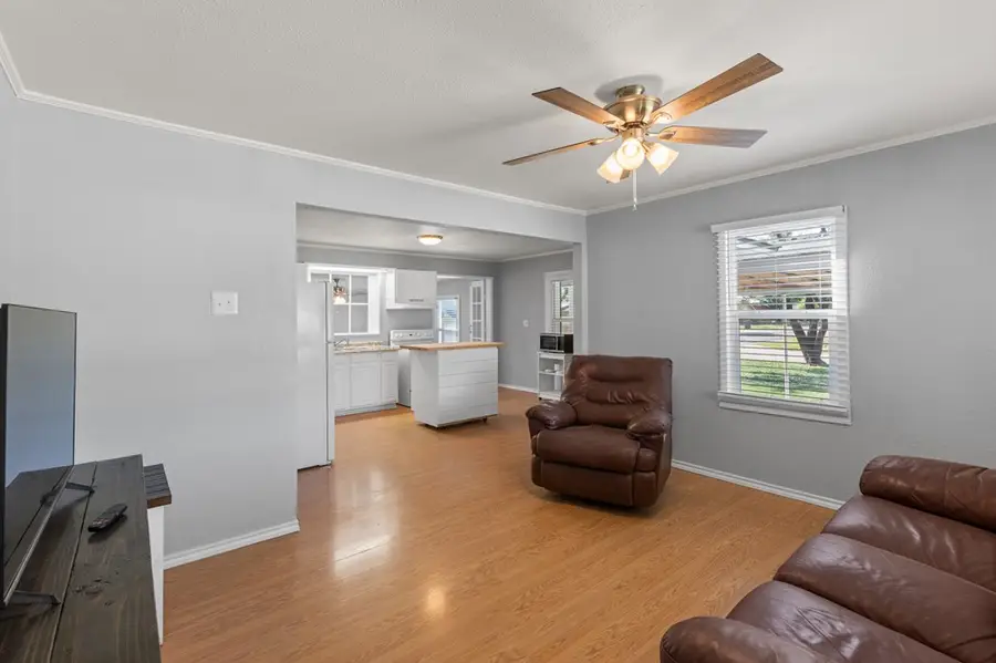 302 N 14th Street, Junction, TX 76849 - #3