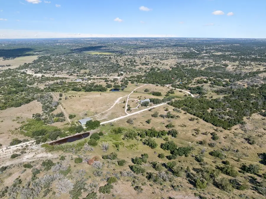 817 Usener Rd, Fredericksburg, TX 78624 - Image #3