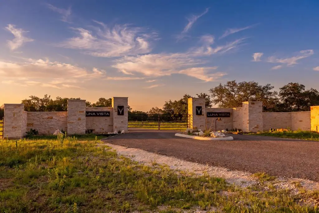209 Dark Sky Path, Kerrville, TX 78028 - #1