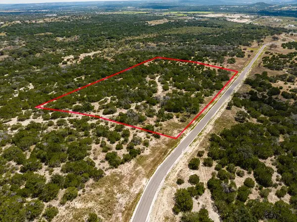 241 Dark Sky Path, Kerrville, TX 78028