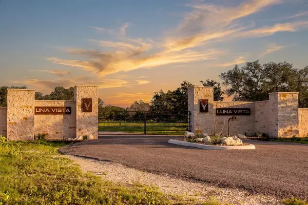 398 Dark Sky Path, Kerrville, TX 78028